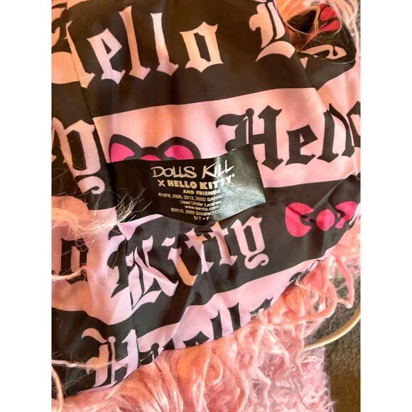 Hello Kitty x Dolls Kill Size S small Pink Furry Faux Fur Jacket Coat Shaggy - Picture 5 of 6